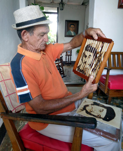 Hernani Simón Hernández Morales, artista de la plástica de Remedios, Villa Clara, Cuba.