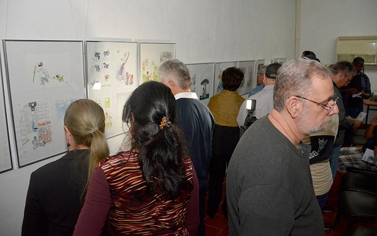 Inauguración de la exposición colectiva de humor gráfico Melaíto a los 50.
