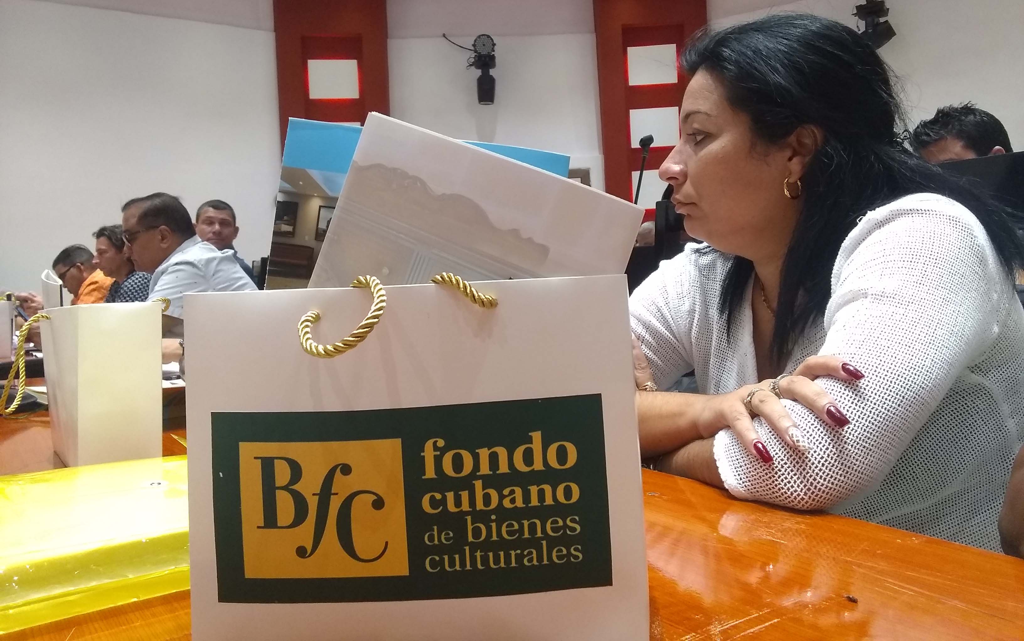 Los creadores y trabajadores del Fondo Cubano de Bienes Culturales (FCBC) de Villa Clara analizaron en su Balance Anual los resultados y problemáticas de la entidad durante el 2019. (Foto: Francisnet Díaz Rondón) Los creadores y trabajadores del Fondo Cubano de Bienes Culturales (FCBC) de Villa Clara analizaron en su Balance Anual los resultados y problemáticas de la entidad durante el 2019. (Foto: Francisnet Díaz Rondón)