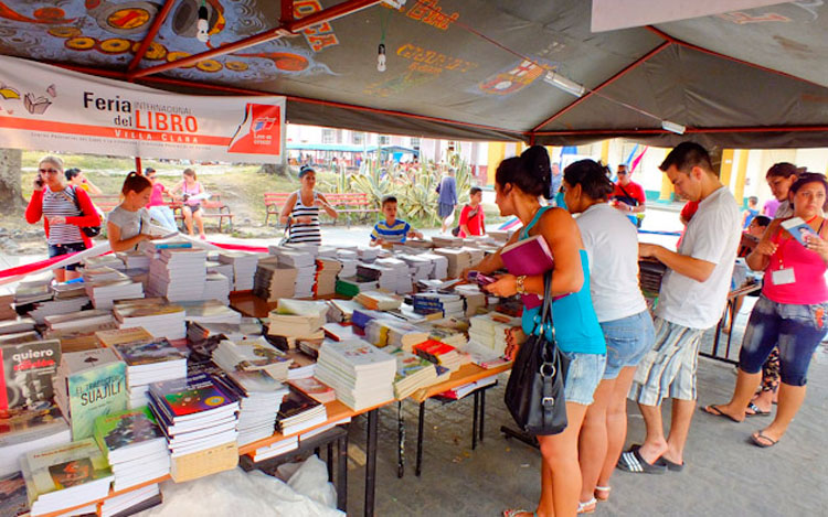 Feria del Libro en Villa Clara