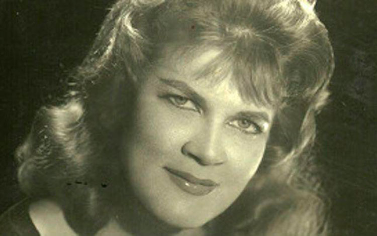 Carilda Oliver Labra.