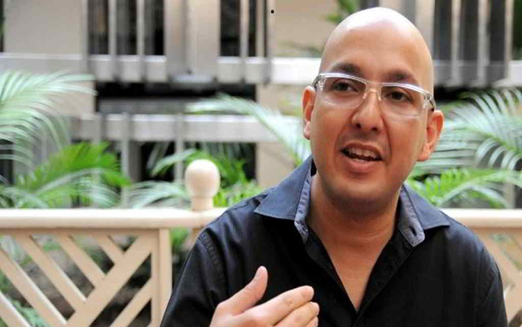 Miguel íngel Pérez Pirela, filósofo y escritor venezolano. Miguel íngel Pérez Pirela, filósofo y escritor de Venezuela.