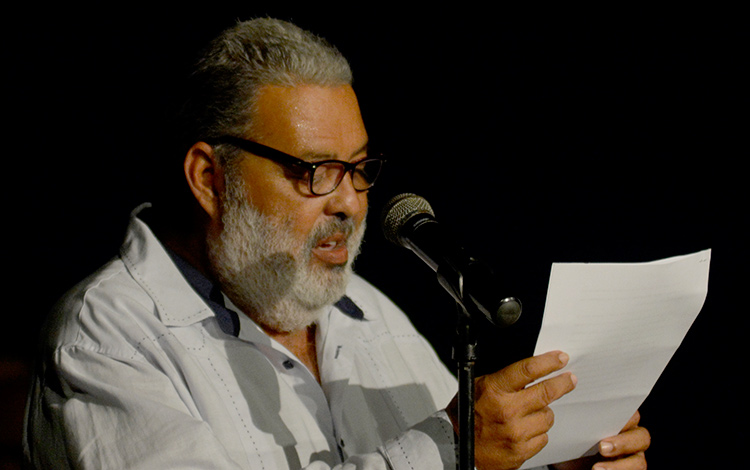 Lorenzo Lunar Cardero, escritor de Villa Clara Lorenzo Lunar Cardero, escritor de Villa Clara y presidente de honor de la Feria Internacional del Libro Villa Clara 2019