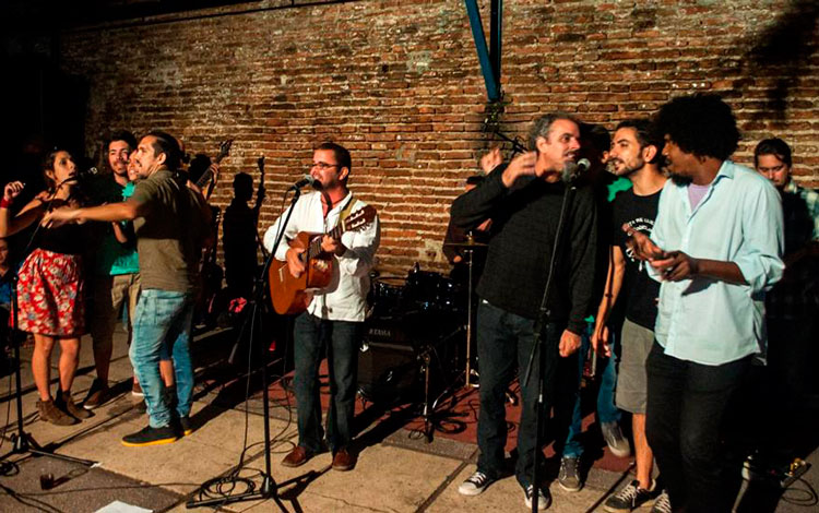 La Trovuntivitis en El Mejunje. La Trovuntivitis en El Mejunje.