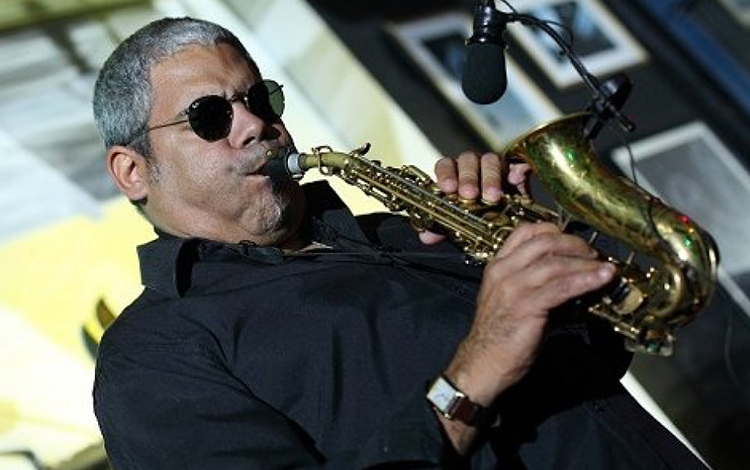 El maestro César López El maestro César López