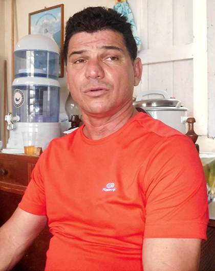 Luis Paz Esquivel, Papillo