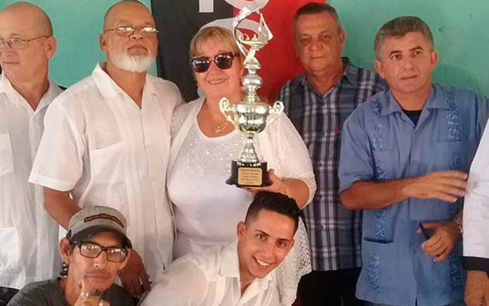 Parte del equipo de Villa Clara ganador del Clásico Nacional del Punto Cubano 2018.