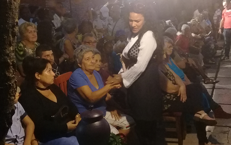 Homenaje a Lucía Labastida