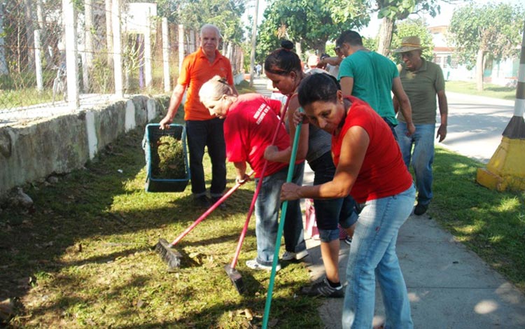 Labores de limpieza e higienización.