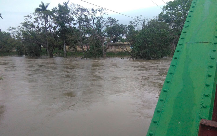 Rí­o Sagua en zona del puente El Triunfo.