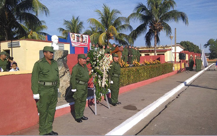 Homenaje a Martí en el acto de inicio del Año de Preparasción para la Defensa en la Región Operativa Villa Clara.