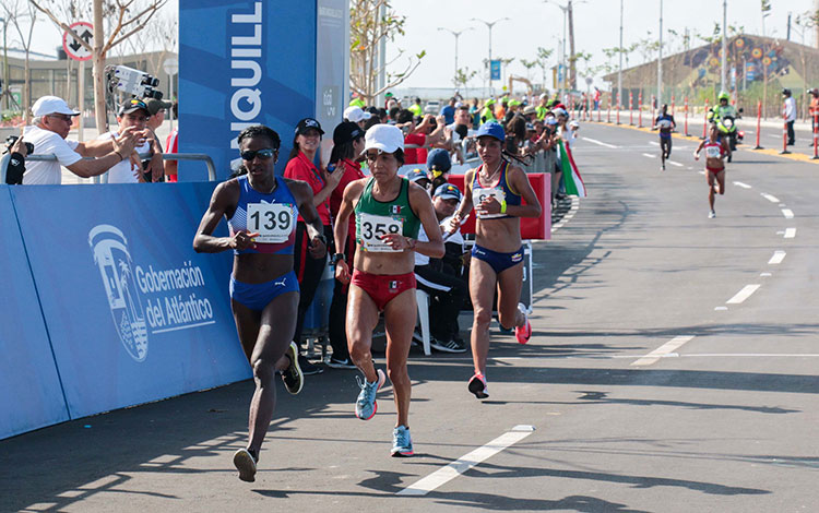 Cubana Dailín Belmonte corre maratón de los XXIII Juegos Centroamericanos y del Caribe. Cubana Dailín Belmonte corre maratón de los XXIII Juegos Centroamericanos y del Caribe.