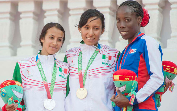 Yudileyvis Castillo Tumbarell, medallista de bronce en los Juegos Centroamericanos y del Caribe de Veracruz 2014. Yudileyvis Castillo Tumbarell, medallista de bronce en los Juegos Centroamericanos y del Caribe de Veracruz 2014.