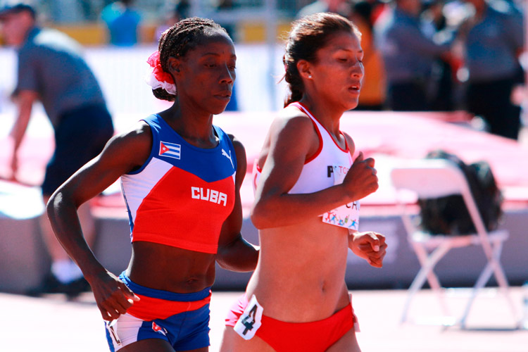 Yudileyvis Castillo Tumbarell, corredora cubana de la maratón. Yudileyvis Castillo Tumbarell, corredora cubana de la maratón.