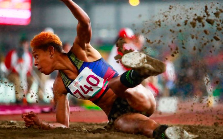 Yulimar Rojas impone récord panamericano en triple salto en LIma 2019. Yulimar Rojas impone récord panamericano en triple salto en LIma 2019.
