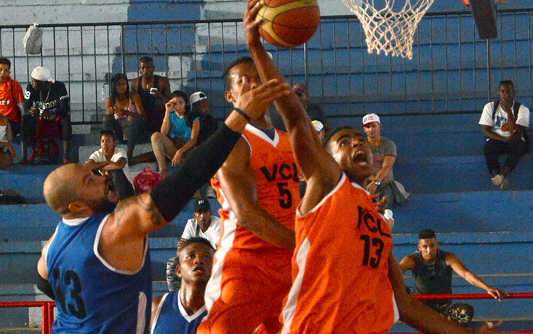 Villa Clara contra Capitalinos, baloncesto.