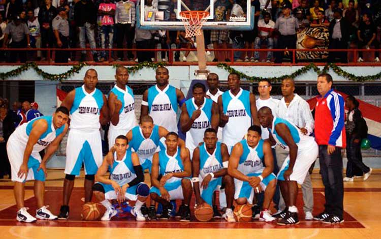 Equipo de baloncesto Búfalos avileños