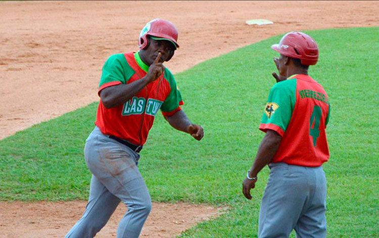 Danel Castro empata juego de Las Tunas con Industriales.