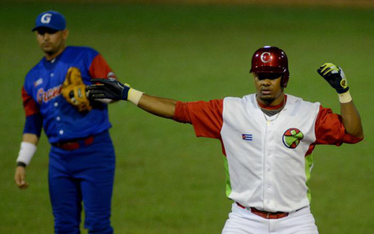 Las Tunas vs Granma, béisbol
