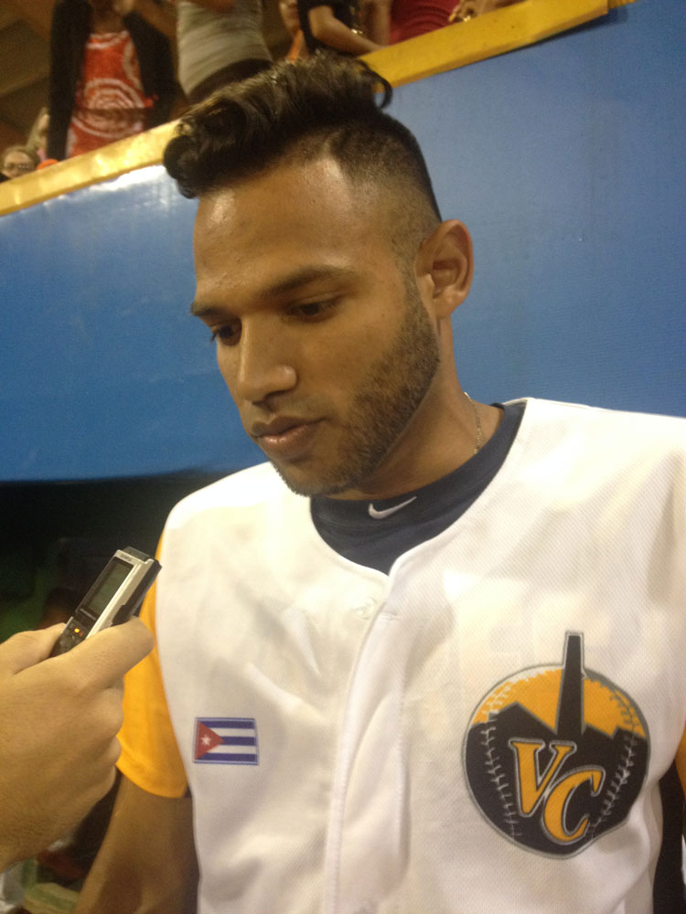 Misael Villa, pitcher abridor de Villa Clara, tercer juego contra Sancti Spíritus. Misael Villa, pitcher abridor de Villa Clara, tercer juego contra Sancti Spíritus.