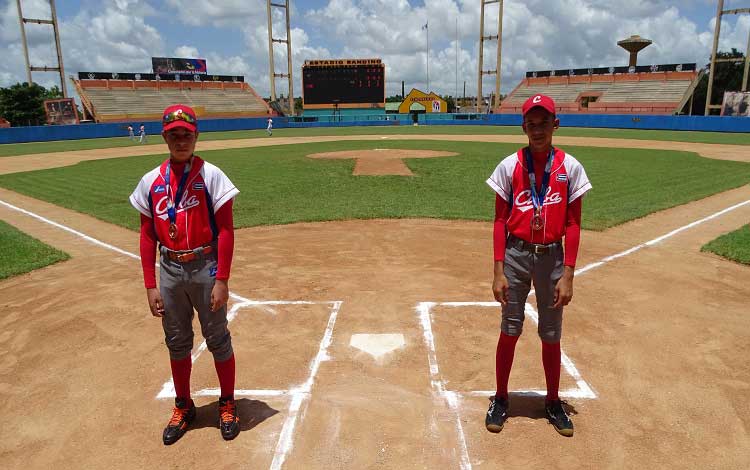 Alex Rodríguez Serrano y Boris Luis Sarduy Fortes