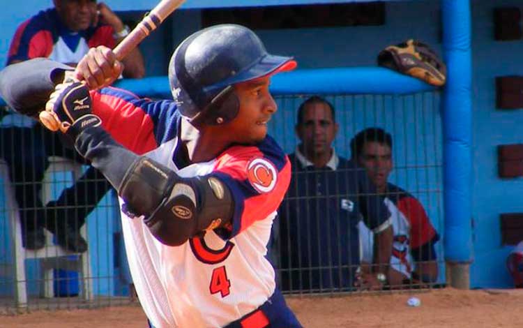 Alexander Ayala
