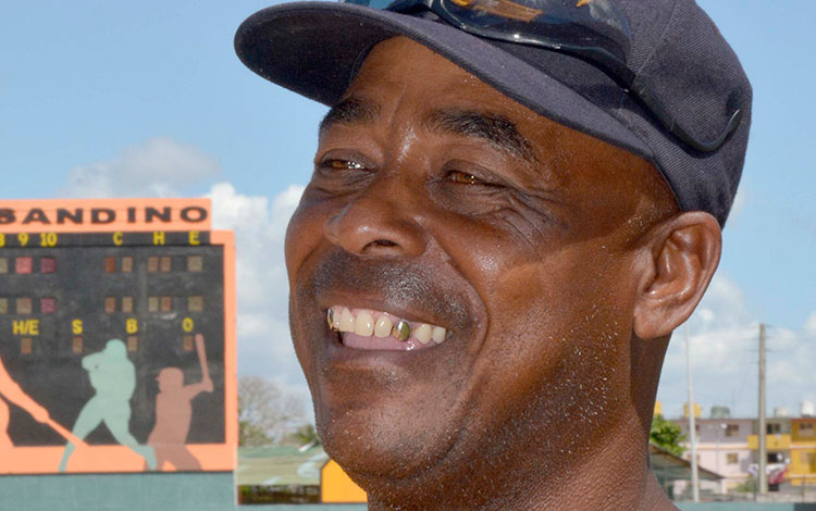 Eddy Rojas, pelotero de Villa Clara. Eddy Rojas, pelotero de Villa Clara.