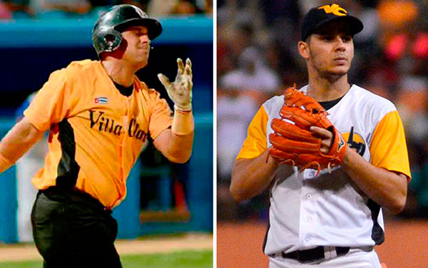 Yurién Vizcaíno y Pablo Luis Guillén, pelotero de Villa Clara.