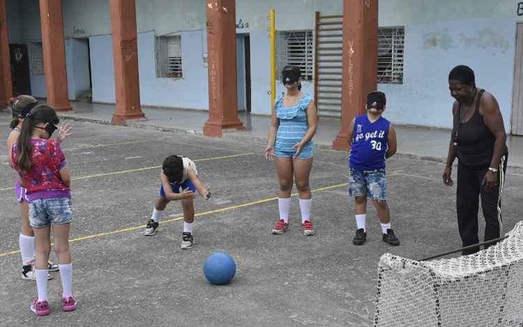 Juego del Goalball, Escuela Fructuoso Rodríguez de Santa Clara