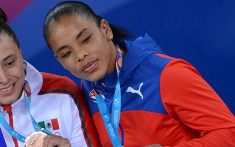 YUdari Sánchez, bronce en la lucha, 68 kg, en Lima 2019.