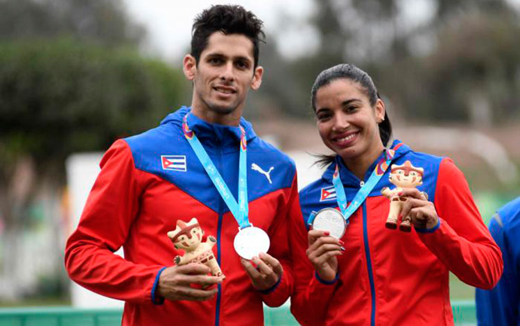 Leydi Laura Moya y Jorge Figueroa, plata en relevo mixto del pentatlón moderno en Panamericanos de Lima 2019.