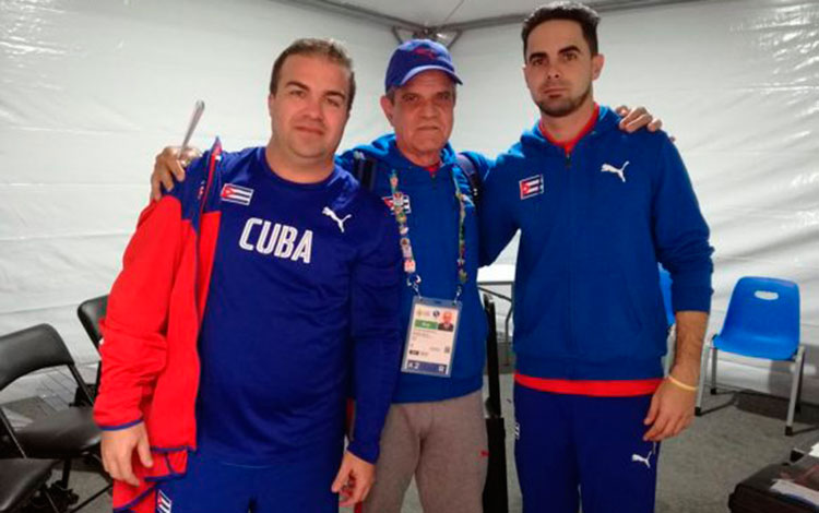 Jorge ílvarez y Leuris Pupo, oro y plata, respectivamente, en pistola de tiro rápido a 25 metros en los Panamericanos de Lima 2019. Jorge ílvarez y Leuris Pupo, oro y plata, respectivamente, en pistola de tiro rápido a 25 metros en los Panamericanos de Lima 2019.