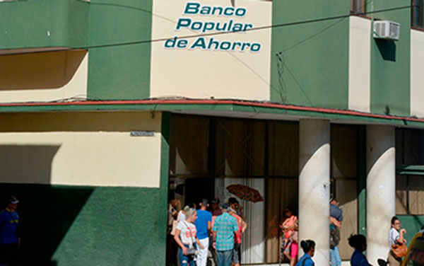 Banco Popular de Ahorro en Santa Clara.