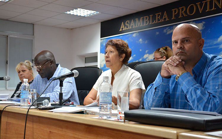 Ena Elsa Velázquez, ministra de Educación