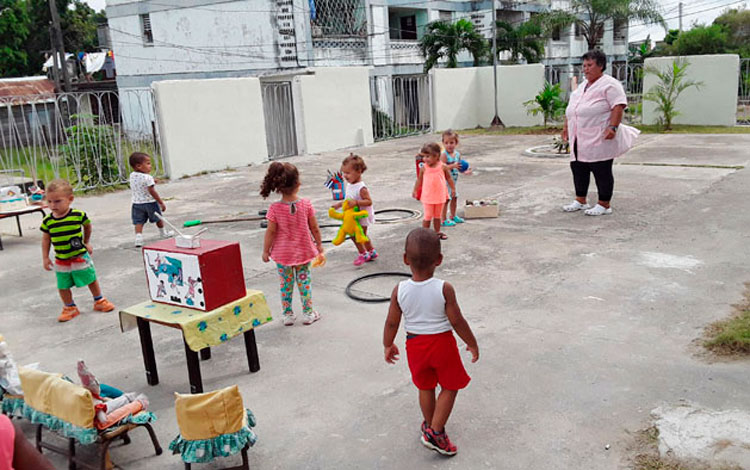 Círculo Infantil Círculo Infantil
