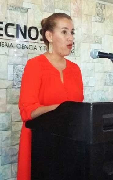 Dra. Anabel Díaz Hurtado, presidenta del Consejo Provincial de las CSH que las Ciencias sociales en Villa Clara Dra. Anabel Díaz Hurtado, presidenta del Consejo Provincial de las CSH que las Ciencias sociales en Villa Clara