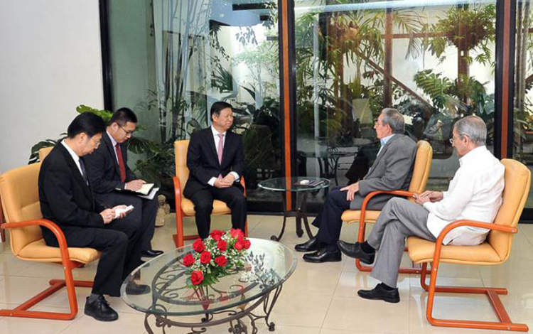 Raúl Castro recibió a Song Tao