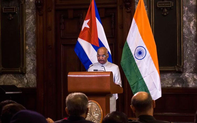 Ram Nath Kovind, presidente de la India, imparte conferencia en la Universidad de La Habana.