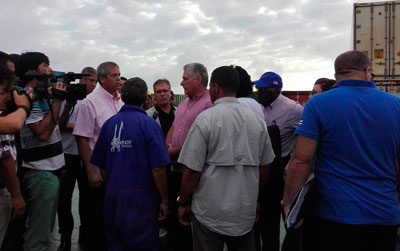 Presidente cubano, Miguel Dí­az-Canel, recorre Batanamó, municipio de Mayabeque.