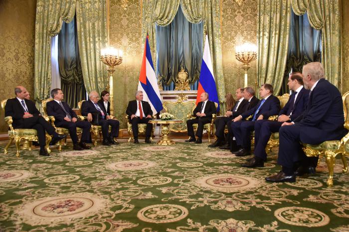Conversaciones oficiales entre presidentes de Cuba, Miguel Díaz-Canel Bermúndez, y de la Federación de Rusia, Vladimir Putin. Conversaciones oficiales entre presidentes de Cuba, Miguel Díaz-Canel Bermúndez, y de la Federación de Rusia, Vladimir Putin.