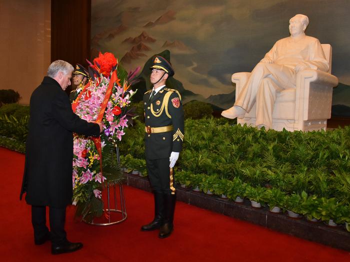 Díaz-Canel en China