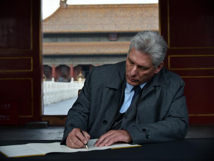 Díaz-Canel en China Díaz-Canel en China