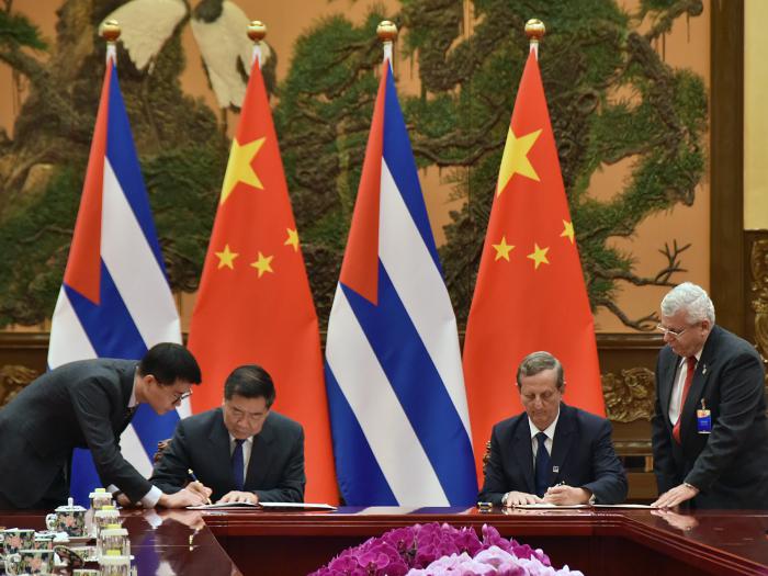 Encuentro de Díaz-Canel y Xi Jinping Encuentro de Díaz-Canel y Xi Jinping