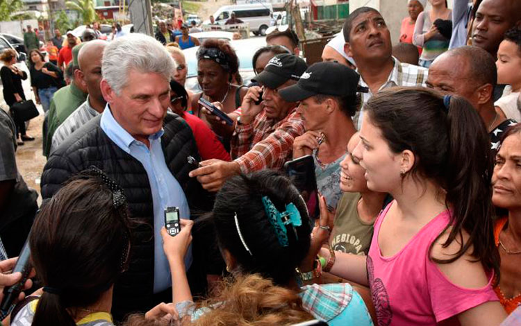 Miguel Díaz-Canel recorre municipio de Regla, afectado por el tornado en La Habana. Miguel Díaz-Canel recorre municipio de Regla, afectado por el tornado en La Habana.