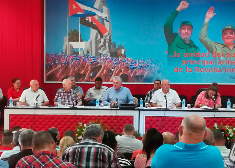 Reunión resumen de la viisita gubernamental a Camagí¼ey. Reunión resumen de la viisita gubernamental a Camagí¼ey.