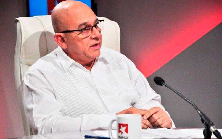 René Mesa Villafaña, ministro de la Construcción en Cuba. René Mesa Villafaña, ministro de la Construcción en Cuba.