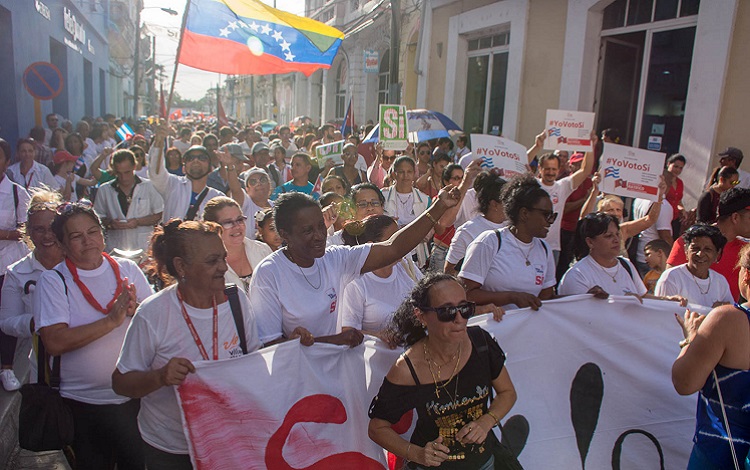 Marcha apoyo a Venezuela en Santa Clara
