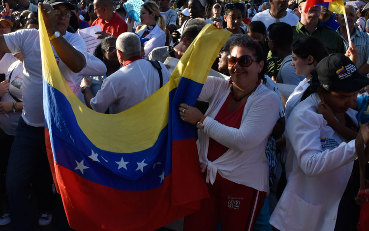 Marcha apoyo a Venezuela en Santa Clara