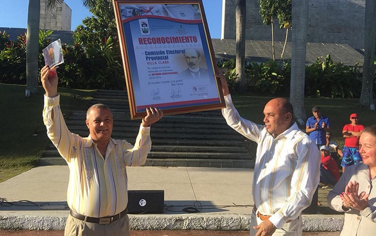 Acto de reconocimiento de las Comisiones Electorales de Villa Clara