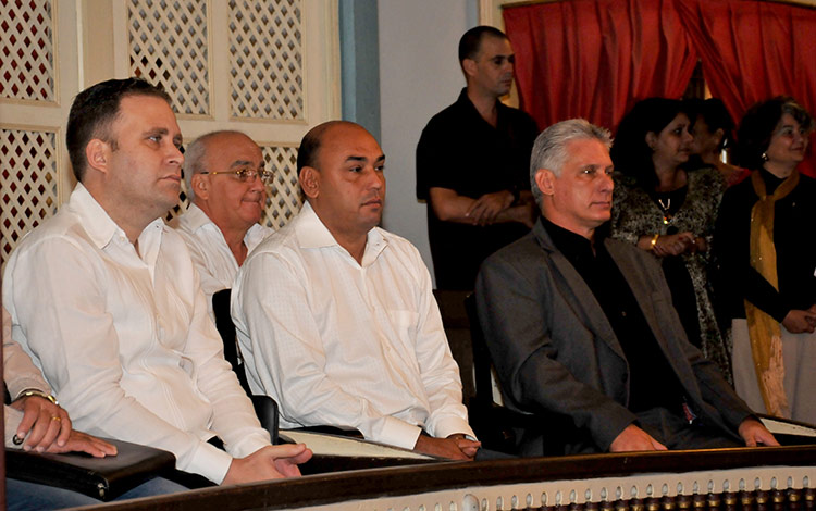 Miguel Díaz Canel en Asamblea Municipal Poder Popular de Santa Clara Miguel Díaz Canel en Asamblea Municipal Poder Popular de Santa Clara